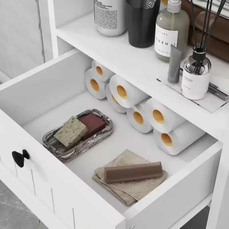 Mobile contenitore moderno e sottile per bagno Kashton con sacca portabiancheria rimovibile